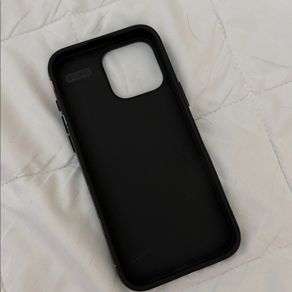 Dark Stars iPhone  16pro max Case BNWOT - Picture 4 of 4